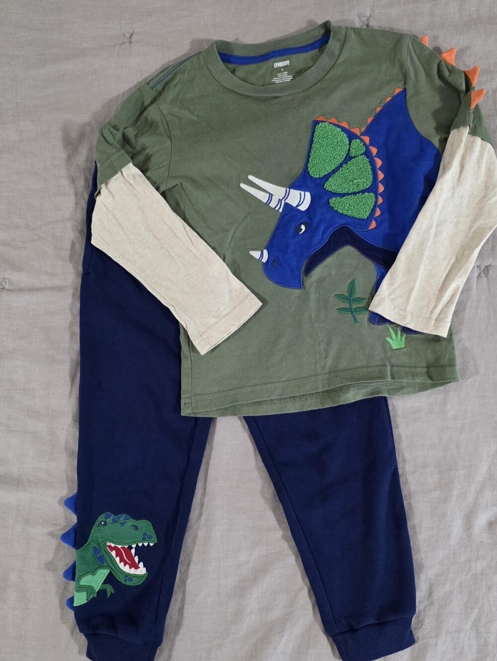 Gymboree Boys Emboridered Dinosaur Long Sleeve Shirt and Pants Set Size 6